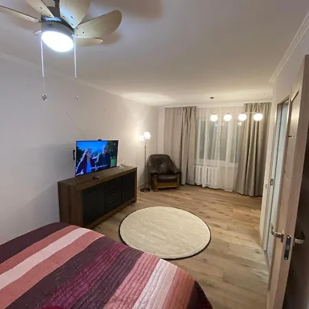 Apartment прелестное жильё у Akropole, бесплатная парковка. *