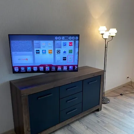 прелестное жильё у Akropole, бесплатная парковка.